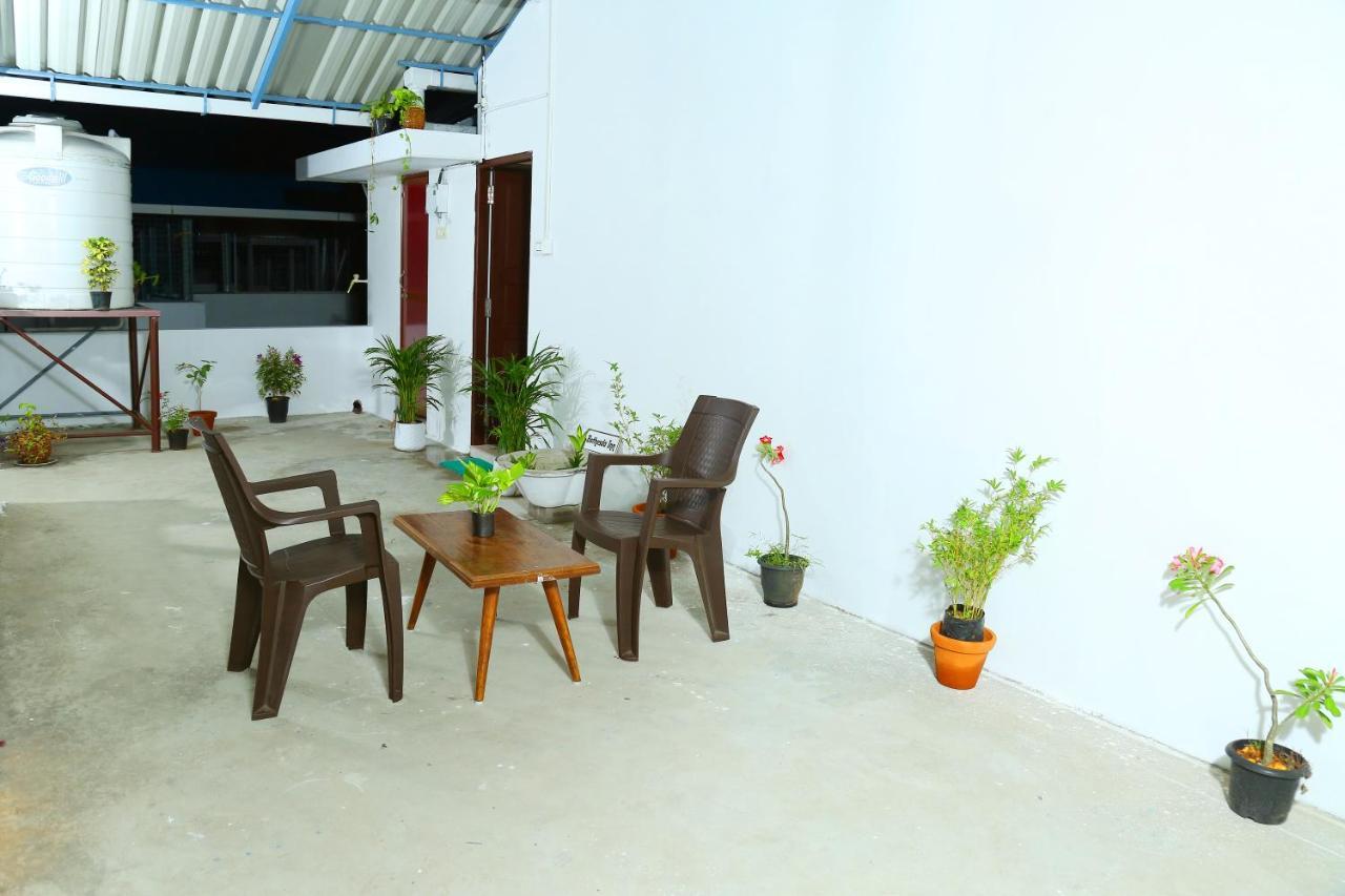 Bethesda Inn Kochi Exterior foto