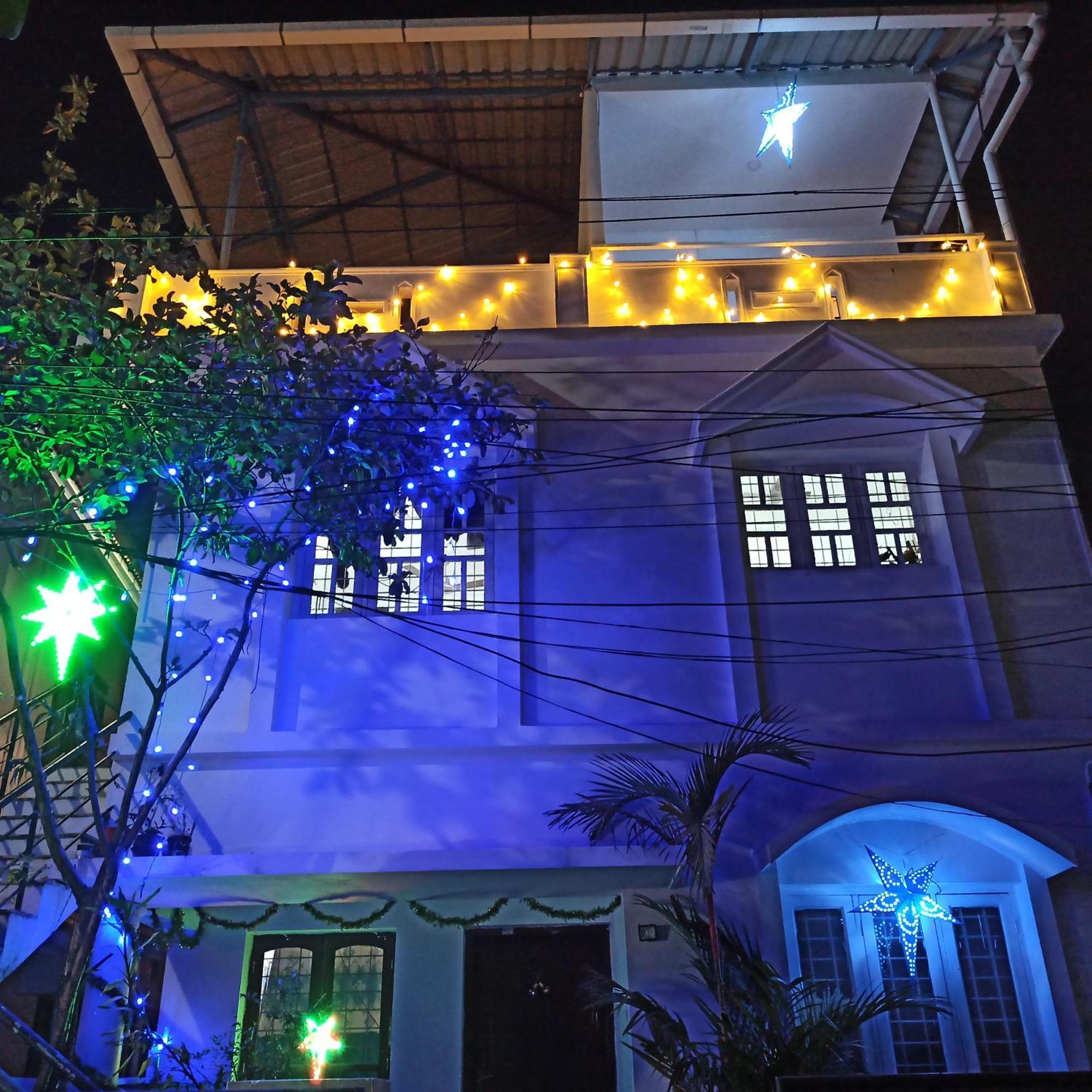 Bethesda Inn Kochi Exterior foto