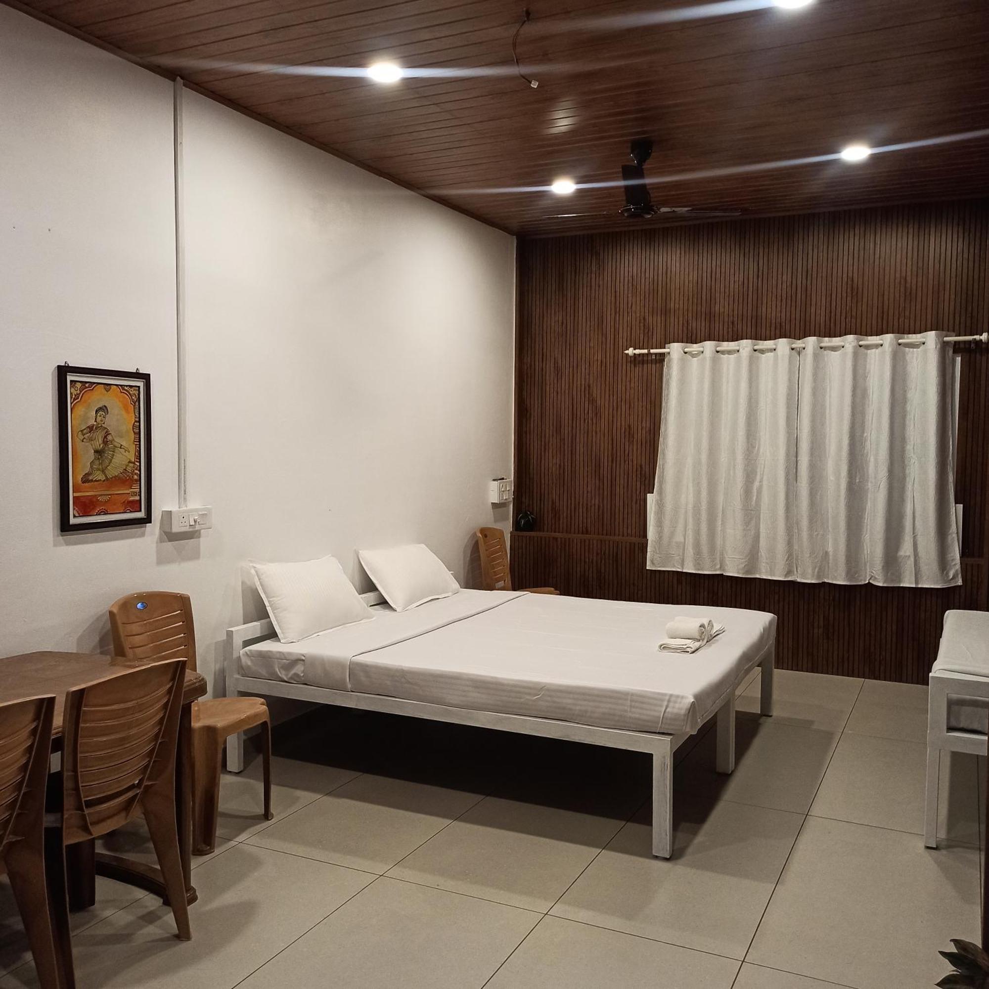 Bethesda Inn Kochi Zimmer foto