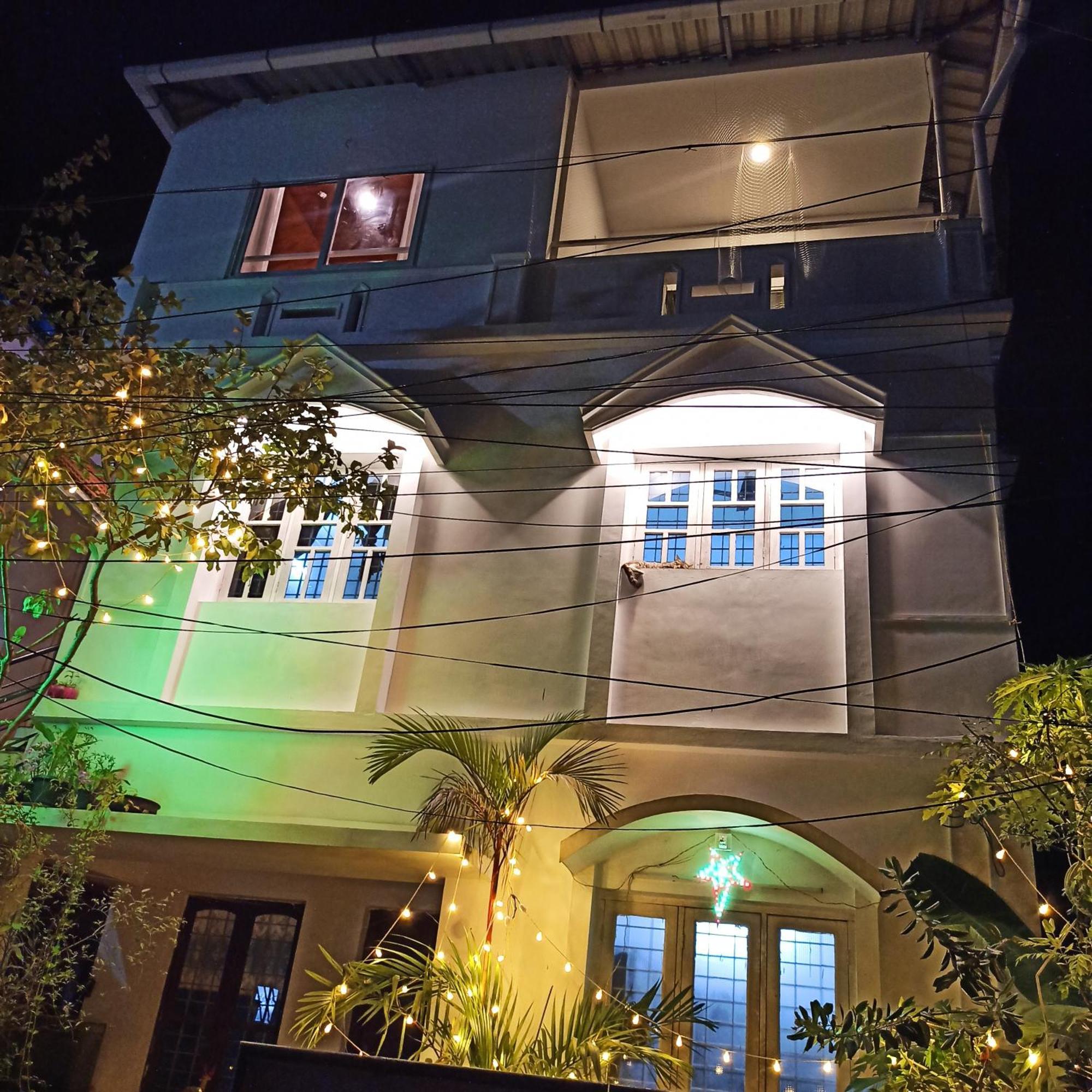 Bethesda Inn Kochi Exterior foto